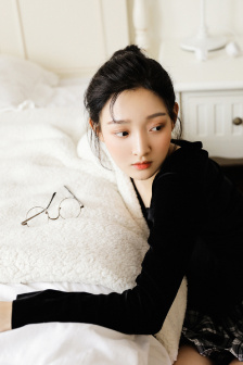 俄罗斯大荫蒂女人毛茸茸